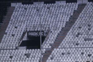 Θεοδωρικάκος: «Η Ελληνική Αστυνομία ταυτοποίησε τους υπόπτους που ανήρτησαν το πανό με άθλιο στο γήπεδο της Τούμπας»