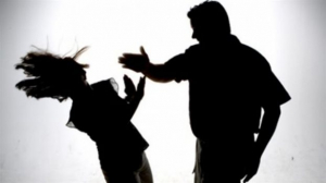 Στη Βουλή το νομοσχέδιο για τη βία κατά γυναικών και ενδοοικογενειακή βία