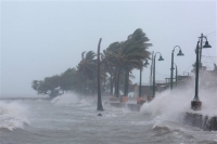 Κυκλώνας IRMA: 9 νεκροί και 21 τραυματίες από το καταστροφικό πέρασμά του στον Αγιο Μαρτίνο Καραϊβικής