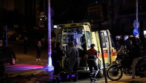 Θεσσαλονίκη: Αυτοκίνητο παρέσυρε δύο ηλικιωμένους