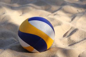 Ξεκίνησε το τουρνουά-γιορτή του beach volley στην πλ. Αριστοτέλους (pics &amp; vid)