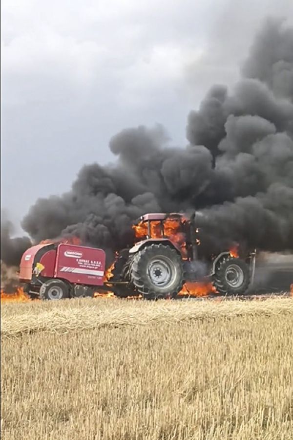 Καταστροφή για έναν αγρότη από το Κιλκίς, που το τρακτέρ του κάηκε ολοσχερώς