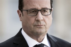 Μίνι υπουργικό συμβούλιο συγκαλεί τη Δευτέρα ο Ολάντ για την Ελλάδα