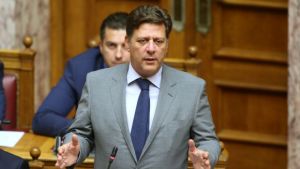 Βαρβιτσιώτης για το σόου στην Αγιά Σοφιά: Εκμετάλλευση των συμβόλων για εντυπωσιασμό