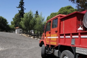 Ηράκλειο: Σε εξέλιξη πυρκαγιά στο Κέντρο Διαλογής Ανακυκλώσιμων Υλικών