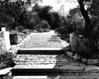 Αποκατάσταση δύο έργων του Πικιώνη σε Ακρόπολη και Φιλοπάππου