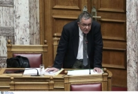 Μουζάλας: Κλειστά κέντρα κράτησης για να λειτουργήσει το άσυλο