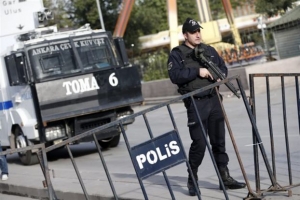 Αγκυρα: Οι αρχές κάνουν λόγο για δύο άνδρες βομβιστές αυτοκτονίας