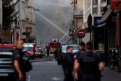 Καταστροφική έκρηξη σαρώνει το Παρίσι: Κτίρια πυρπολούνται, 29 τραυματίες – Επιχείρηση αναζήτησης για εγκλωβισμένους