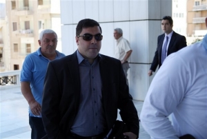 Βουλή: Aρση ασυλίας του βουλευτή της Χρυσής Αυγής Αρτέμη Ματθαιόπουλου