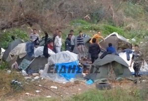 Έστησαν και παραγκουπόλεις στον Αξιό οι λαθρομετανάστες