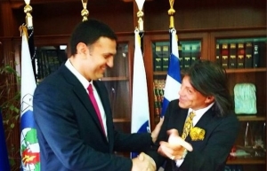 Ψινάκης για Κικίλια: «Τα σπάει ο υπουργός»