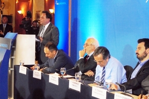 Με Σαμαρά στο συνέδριο ο Γεωργαντάς