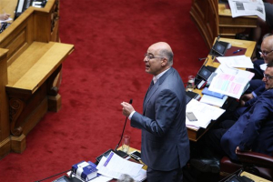 Δένδιας: Ο Πρωθυπουργός με το ονοματολογικό επιχειρεί να διχάσει την αντιπολίτευση