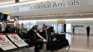 Η Βρετανία απαγόρευσε τις πτήσεις από και προς τα Ηνωμένα Αραβικά Εμιράτα, λόγω κορονοϊού