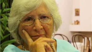 Πέθανε η Αγγέλα Κοκκόλα, γραμματέας του Ανδρέα Παπανδρέου