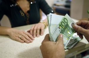 Νωρίτερα η καταβολή των συντάξεων του Ιανουαρίου