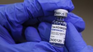 Ρωσία: Θα καταθέσει αίτηση έγκρισης του εμβολίου Sputnik V στην ΕE τον επόμενο μήνα