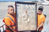 Ξεκίνησε το ταξίδι η εικόνας του Αγίου Φανούριου από την Ρόδο για την Αξιούπολη