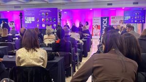 Η χαμηλή εκπροσώπηση των γυναικών σε θέσεις CEO στην Ελλάδα φτάνει το 14%