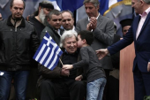 Μίκης Θεοδωράκης: Μετά το «ΝΑΙ» του κ. Τσίπρα η μεγάλη Ντροπή θα μας στιγματίζει για πάντα