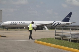 Κρατείται ζευγάρι επιβατών για την ψεύτικη βόμβα στην πτήση της Air France