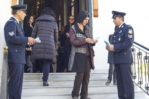 Ενημερωτική καμπάνια για την προστασία ηλικιωμένων από τηλεφωνικές απάτες