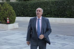 Την υποψηφιότητα Μεϊμαράκη στηρίζει ο Απ. Βεσυρόπουλος