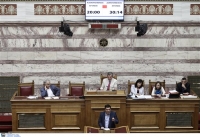 Τσίπρας: Να δούμε την ουσία, πίσω από τις έκτακτες συνθήκες στις οποίες νομοθετούμε