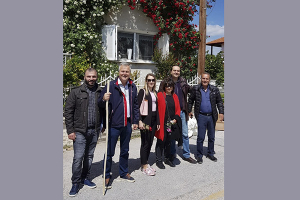 Ευτυχώς εμείς διαφέρουμε