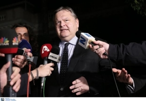 Βενιζέλος: Η κυβέρνηση στηρίζει απόλυτα τον Χαρδούβελη