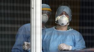 Κορωνοϊός: Στους 191 οι νεκροί - Κατέληξε 64χρονη στην Κομοτηνή