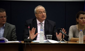 Λ. Γρηγοράκος: Τρία βήματα για να αποφευχθούν οι εκλογές