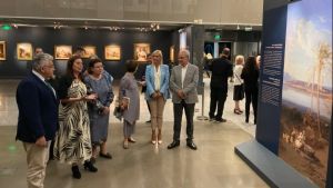 Λ. Μενδώνη: Εγκαινίασε την έκθεση «Θησαυροί Φιλελληνικής Ζωγραφικής»