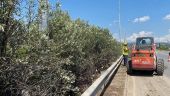 Θεσσαλονίκη: Εργασίες κοπής πρασίνου στον περιφερειακό και στην Εθνική Οδό Θεσσαλονίκης – Νέων Μουδανιών