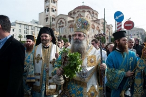 Πυρά του Μητροπολίτη Πειραιά κατά της ΕΡΤ επειδή δεν κάλυψε τη δοξολογία