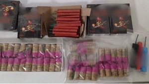 Σύλληψη γυναίκας στο Κιλκίς για παράνομη κατοχή βεγγαλικών και φωτοβολίδων