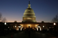 Παράταση επτά ημερών για τον ομποσπονδιακό προϋπολογισμό των ΗΠΑ