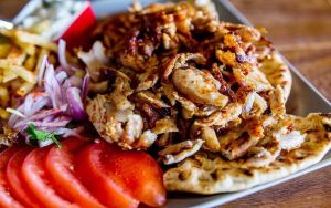 Κλείνει ιστορικό ψητοπωλείο στη Θεσσαλονίκη – Το ενεργειακό κόστος και ο πληθωρισμός χτυπάει τους ελεύθερους επιχειρηματίες