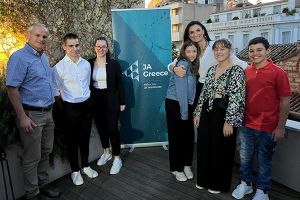 2ο Πειραματικό Γυμνάσιο Κιλκίς: Στιγμές βράβευσης και συγκίνησης για την ομάδα «Microgreens- Magicgreens»