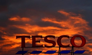 H Tesco αποσύρει προϊόντα της Unilever λόγω διαφωνιών για τις τιμές στον απόηχο του Brexit
