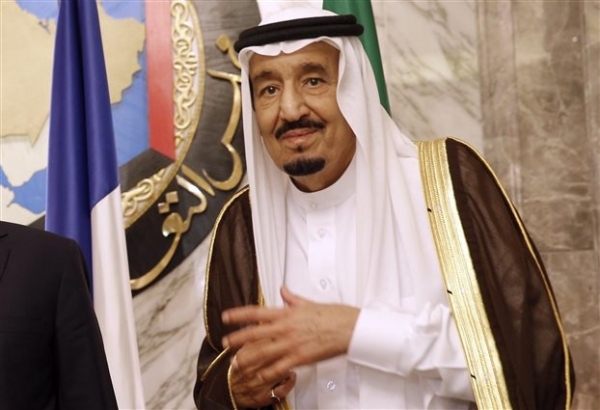 Ο βασιλιάς της Σ. Αραβίας απέπεμψε στενό συνεργάτη επειδή χαστούκισε δημοσιογράφο
