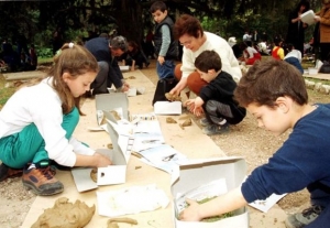 Δέκα «Ανοιχτά Σχολεία» στις γειτονιές της Αθήνας τον Ιούλιο