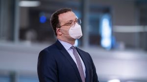 Γενς Σπαν: Περιορισμοί θα ισχύουν και πέραν του Ιανουαρίου