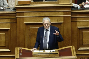 Κουβέλης: Βουλευτές και από άλλες δυνάμεις θα στηρίξουν τη συμφωνία με πΓΔΜ