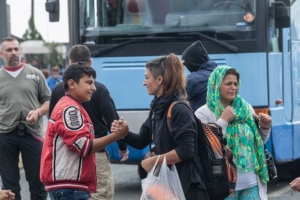 Συνεχίζεται η εκκένωση άτυπων καταυλισμών κοντά στην Ειδομένη