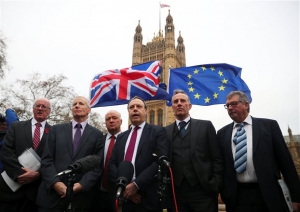Brexit: Το DUP δε θα δεχτεί συμφωνία διαχωρισμού Β. Ιρλανδίας από ΗΒ
