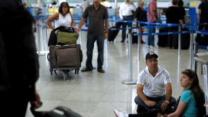 Γερμανία: Σε απεργία το προσωπικό ασφαλείας του αεροδρομίου του Βερολίνου