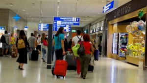 Συνελήφθη 67χρονος με 17,5 κιλά χασίς σε βαλίτσα
