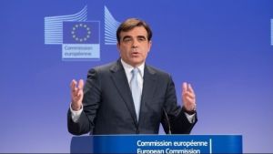 Σχοινάς: «Χρειαζόμαστε ευρωπαϊκή προσέγγιση για πιθανή κακόβουλη χρήση προϊόντων»